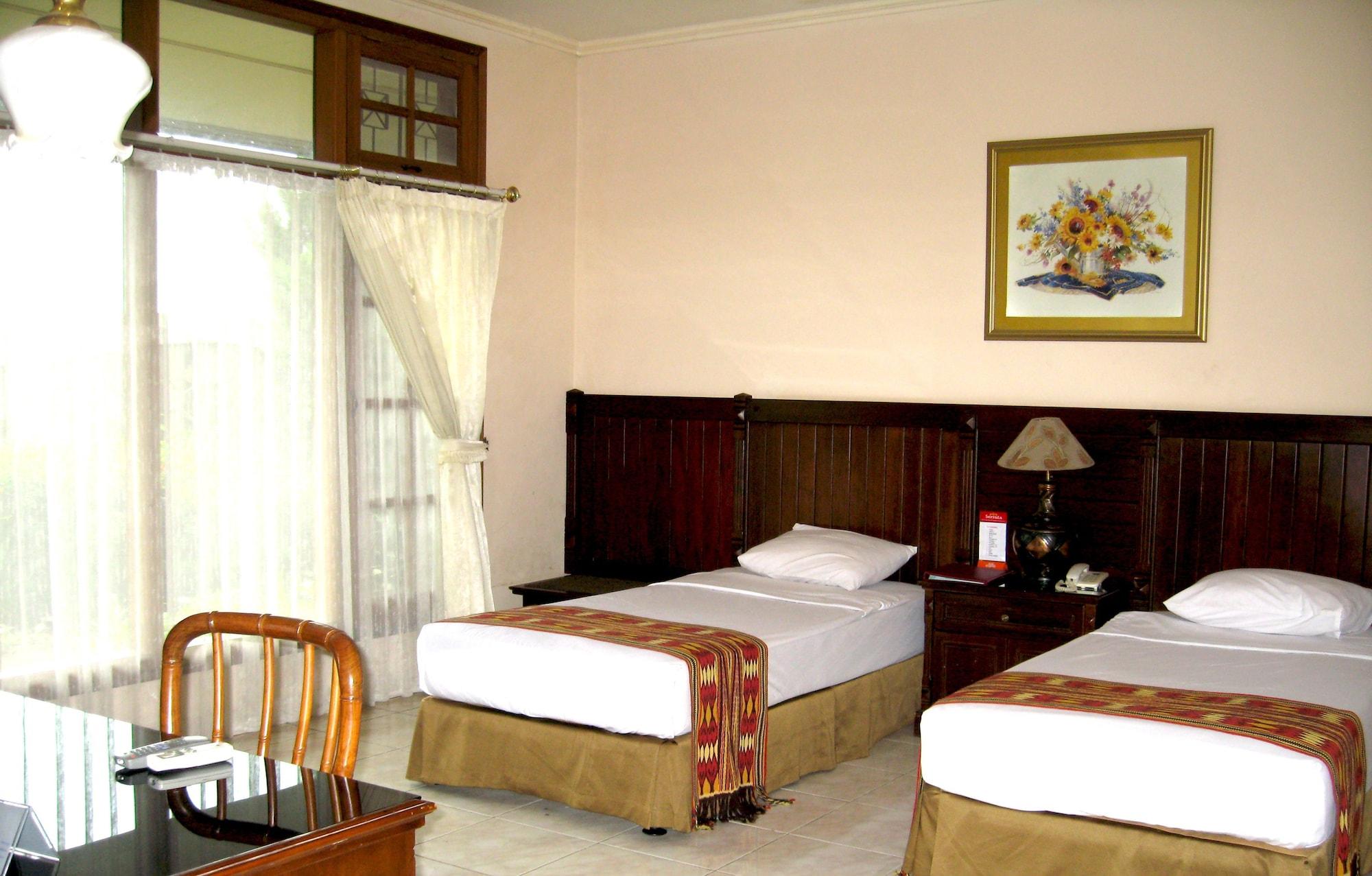 Pondok Serrata Hotel Semarang Esterno foto